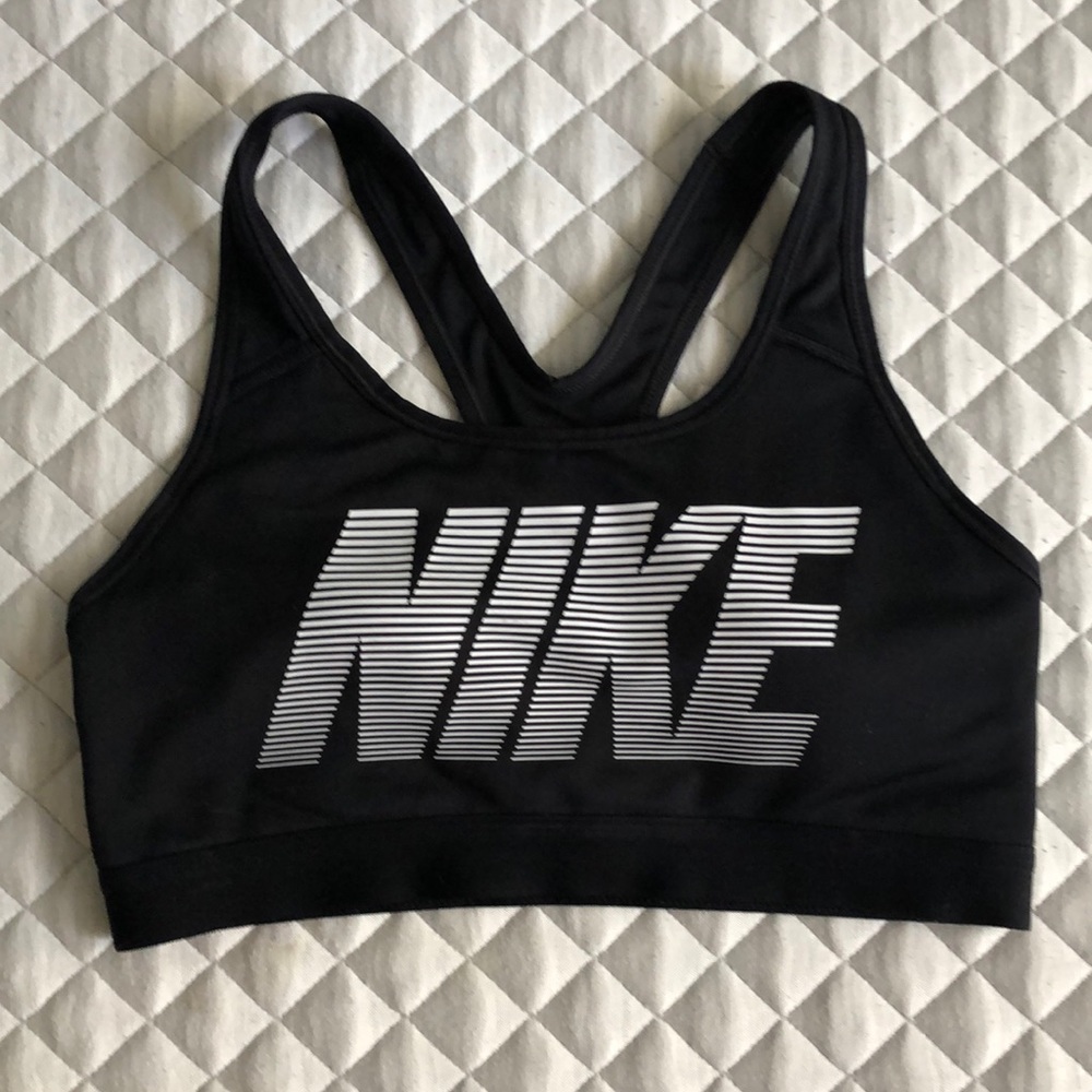 Nine black sports bra size medium